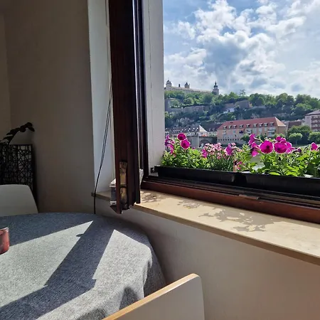 Alte Mainbruecke Wurzburg