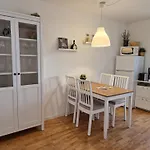 Alte Mainbruecke Apartman